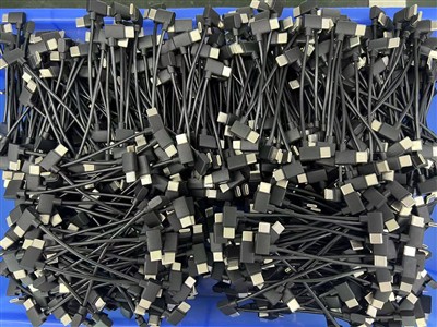 30000PCS USB-C I USB-C Gyda 90 Gradd Bend